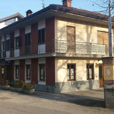 Ristorante Buasca Hotel Cuorgne ภายนอก รูปภาพ