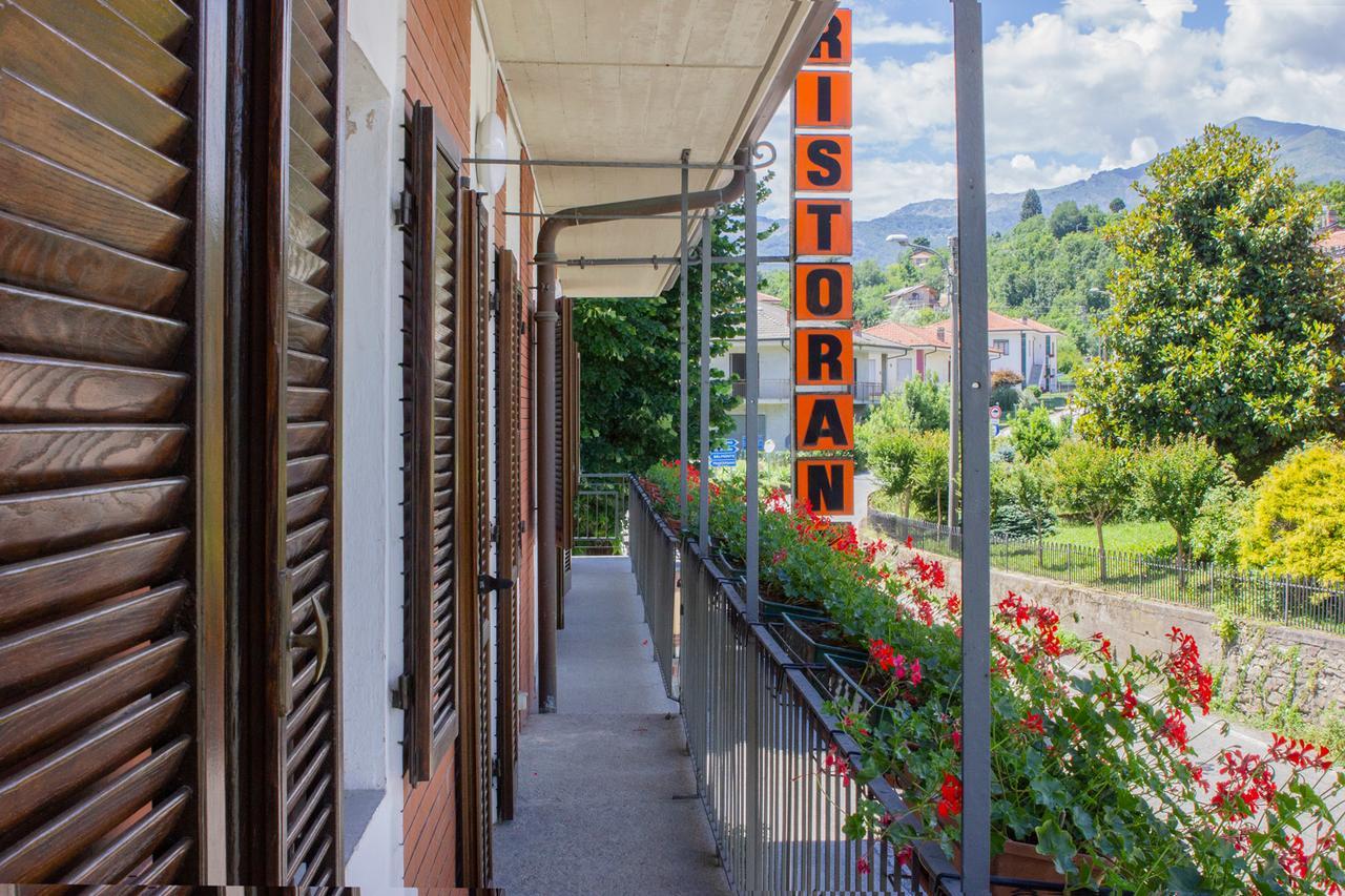 Ristorante Buasca Hotel Cuorgne ภายนอก รูปภาพ